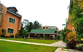 Hotel La Cretonne Les Cayes 3* Haiti